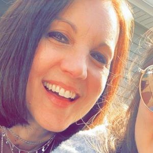 Meet your Posher, Carolyn